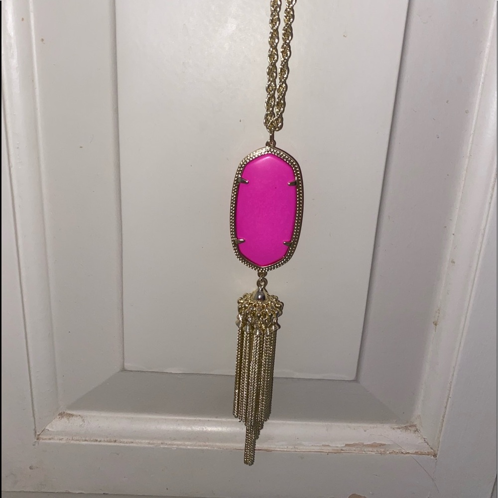 long pink kendra scott necklace